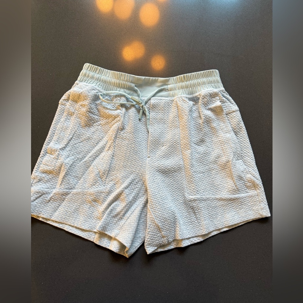 5” Lululemon At Ease Shorts in blue. NEVER WORN. Size small.